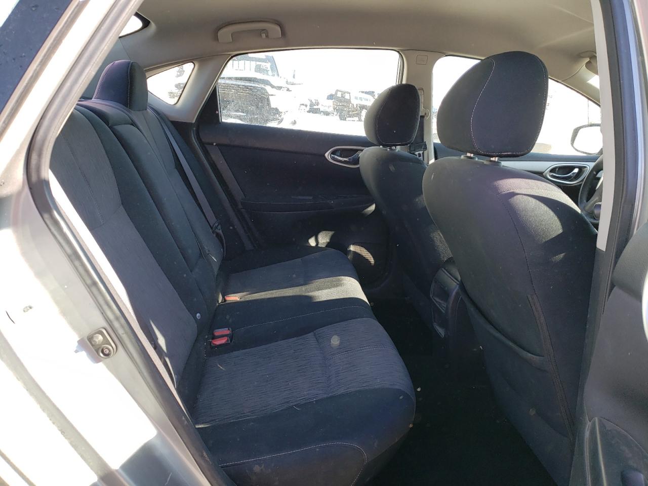 2014 Nissan Sentra - Image 11
