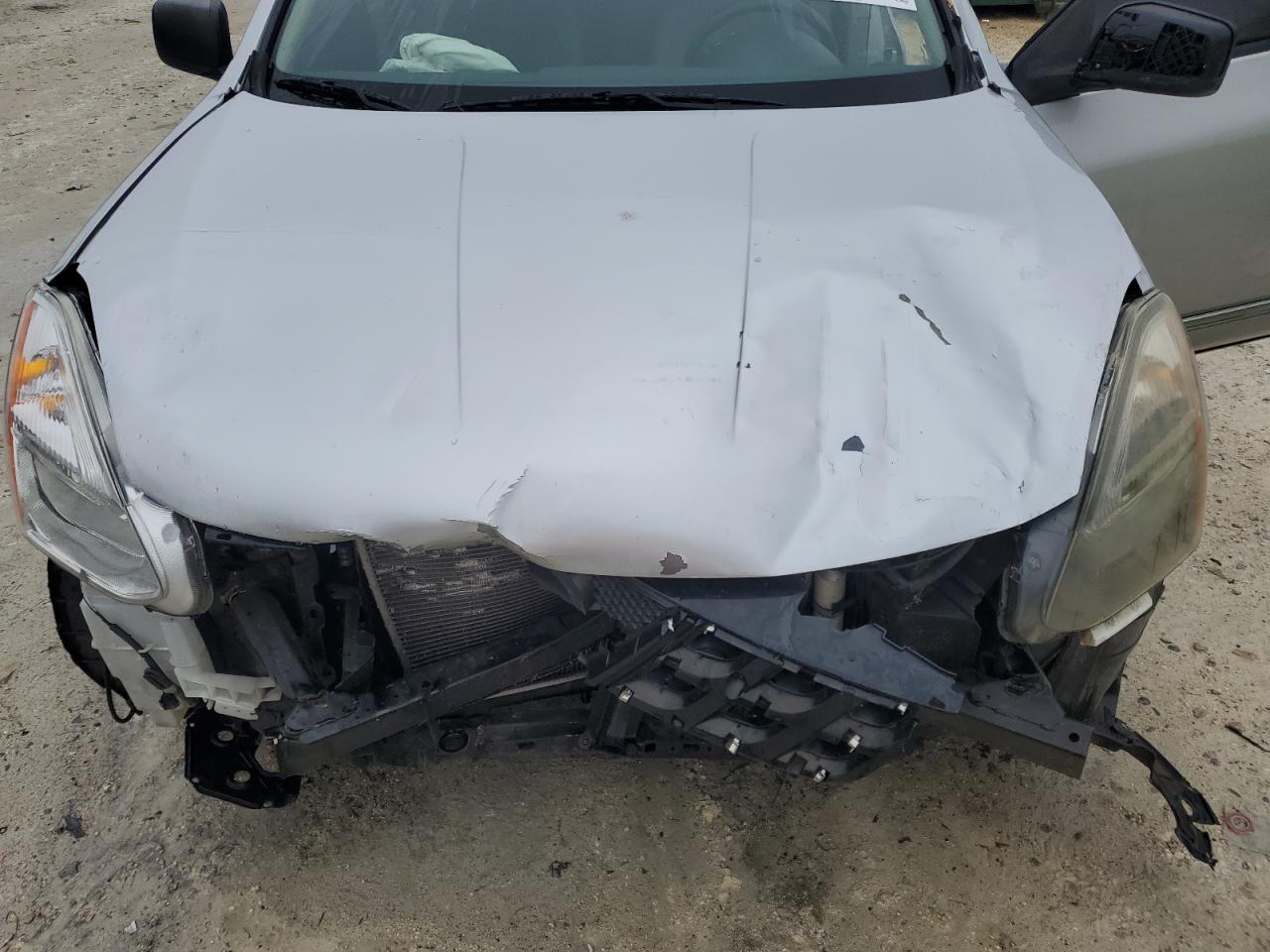 2015 Nissan Rogue - Image 12