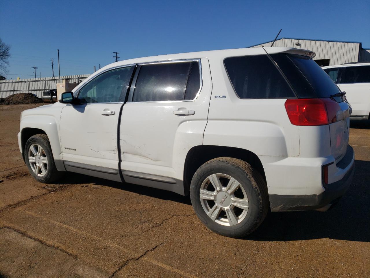 2016 GMC Terrain - Image 2