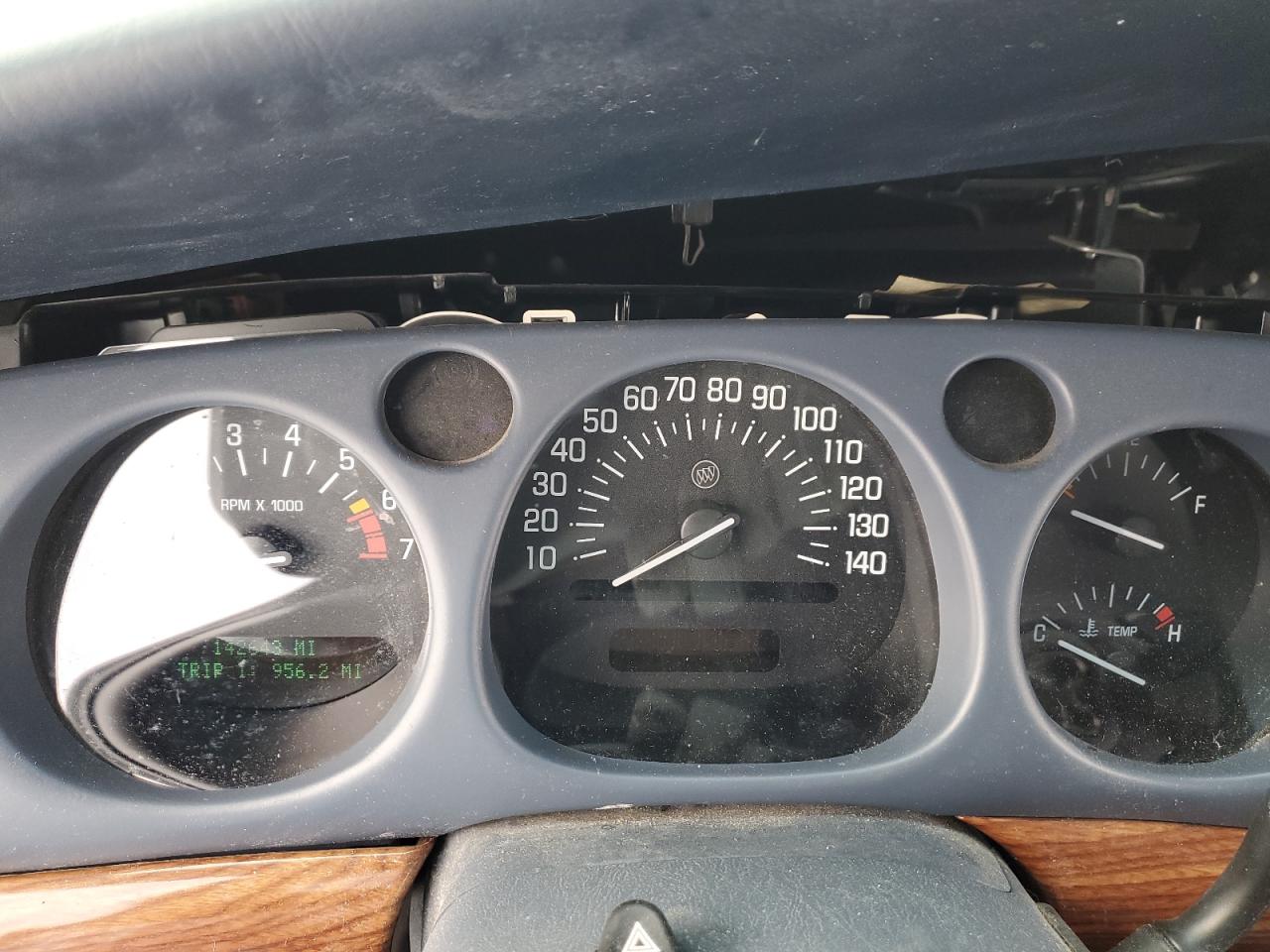 2000 Buick LeSabre - Image 9