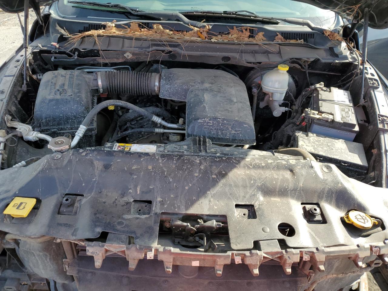2014 RAM 1500 - Image 12
