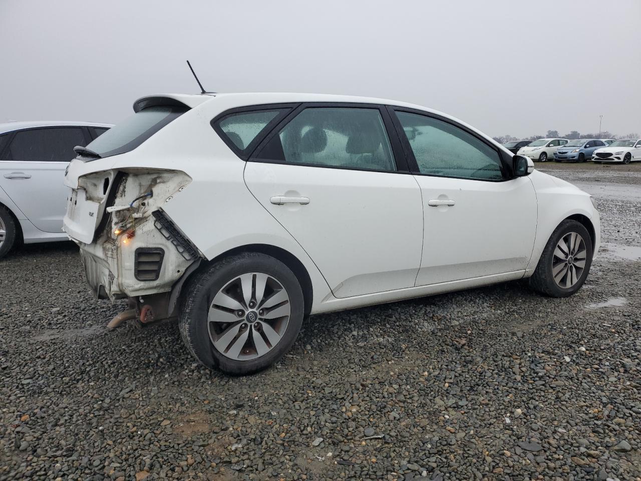 2013 Kia Forte - Image 3