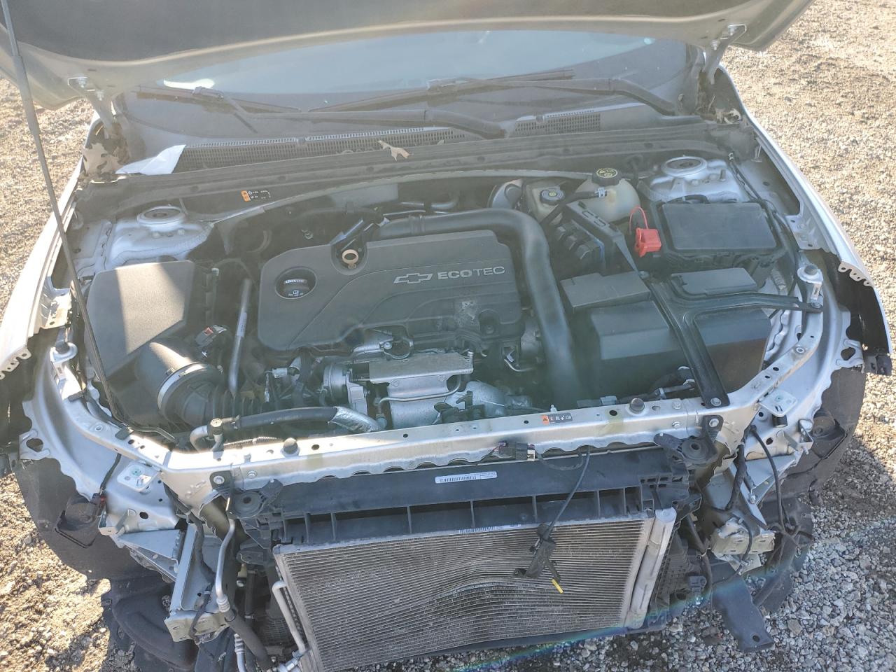 2016 Chevrolet Malibu - Image 11