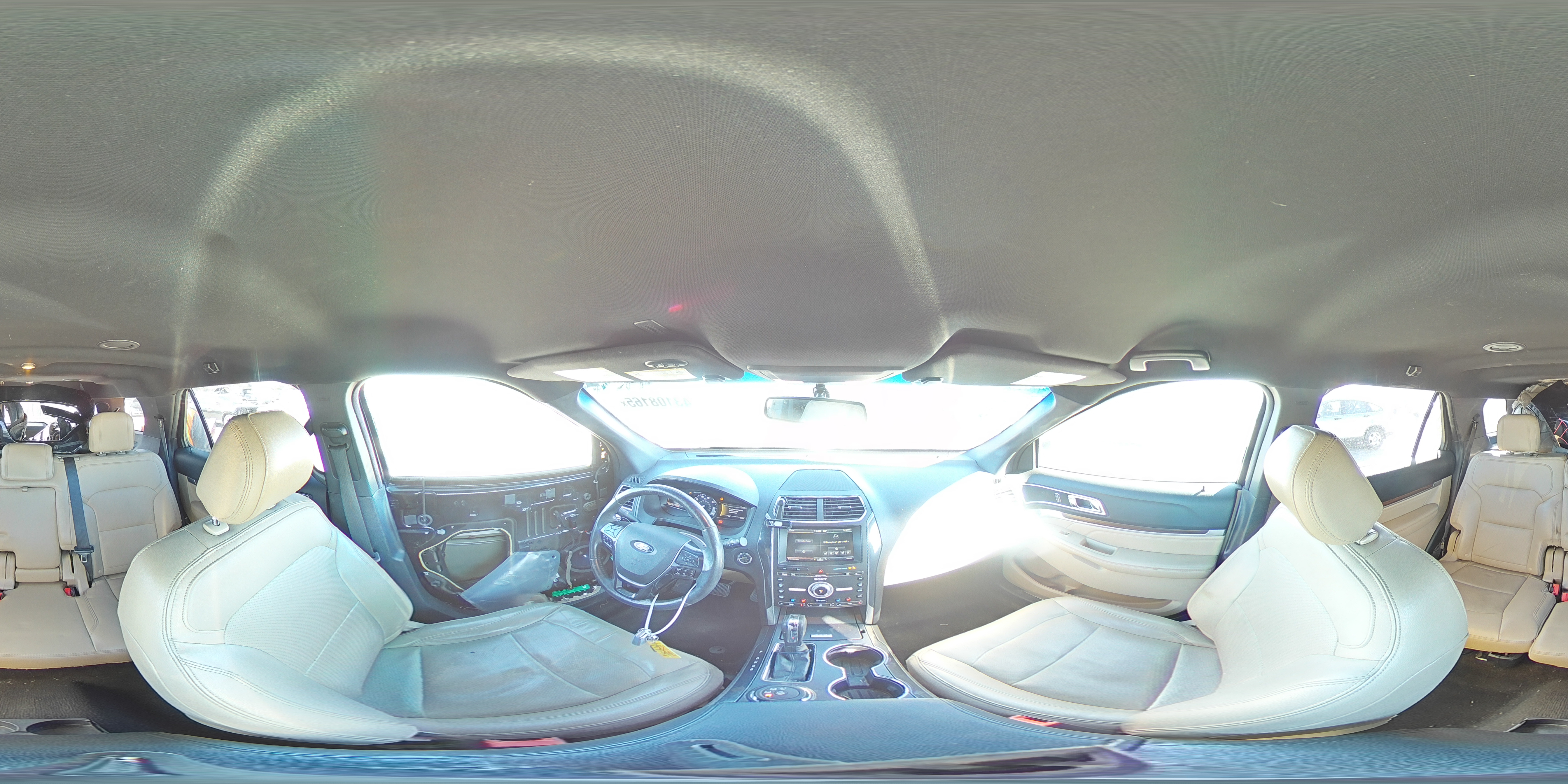 2016 Ford Explorer - Image 13