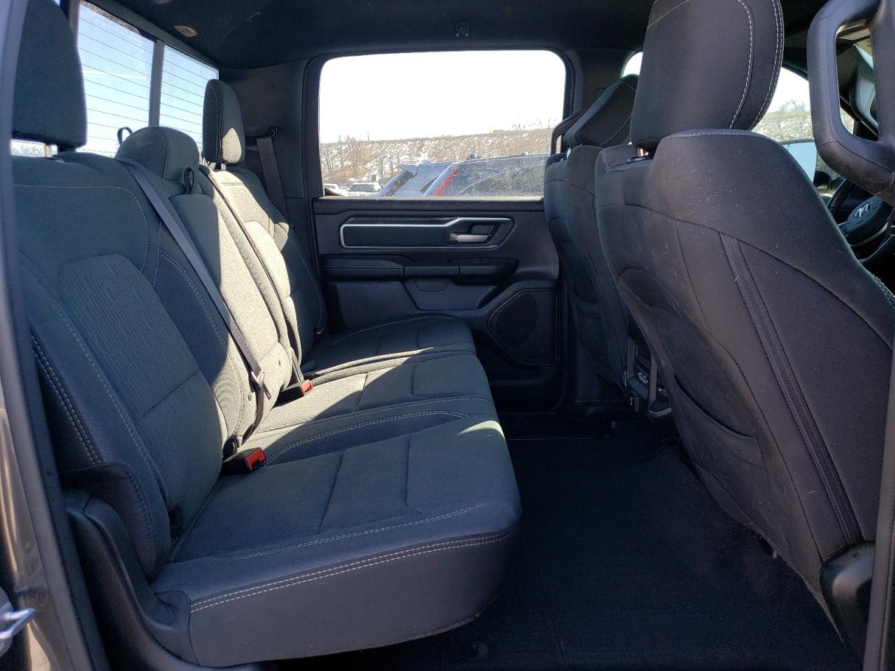 2022 RAM 1500 - Image 10