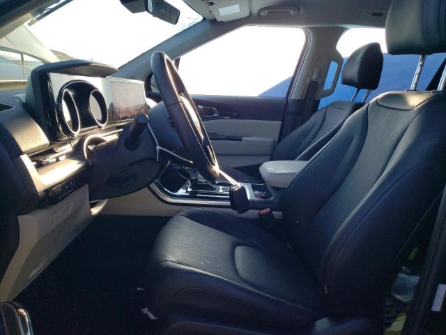  KIA CARNIVAL E 2024 Черный
