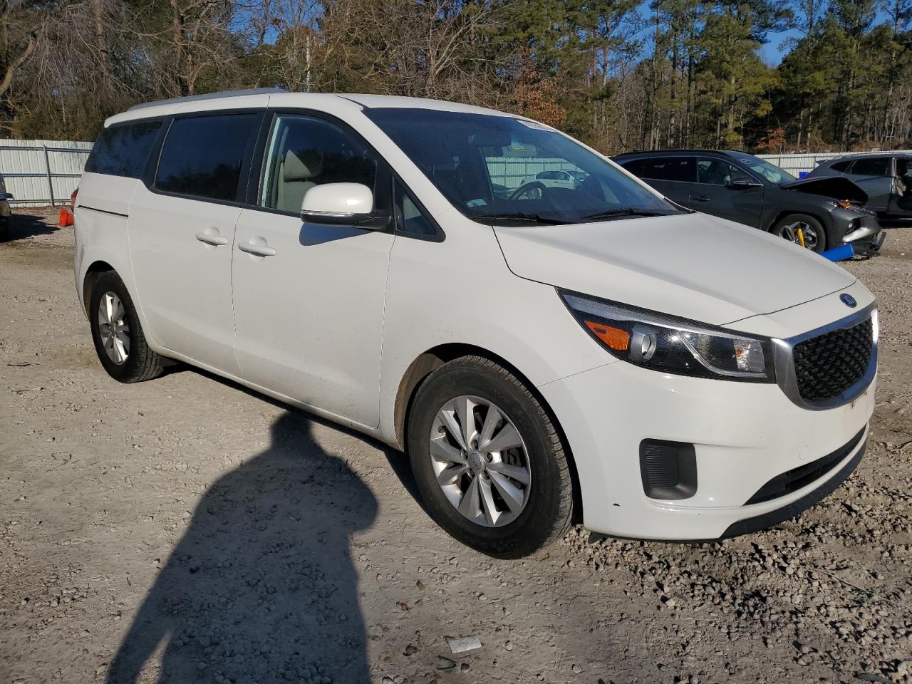 2016 Kia Sedona - Image 4