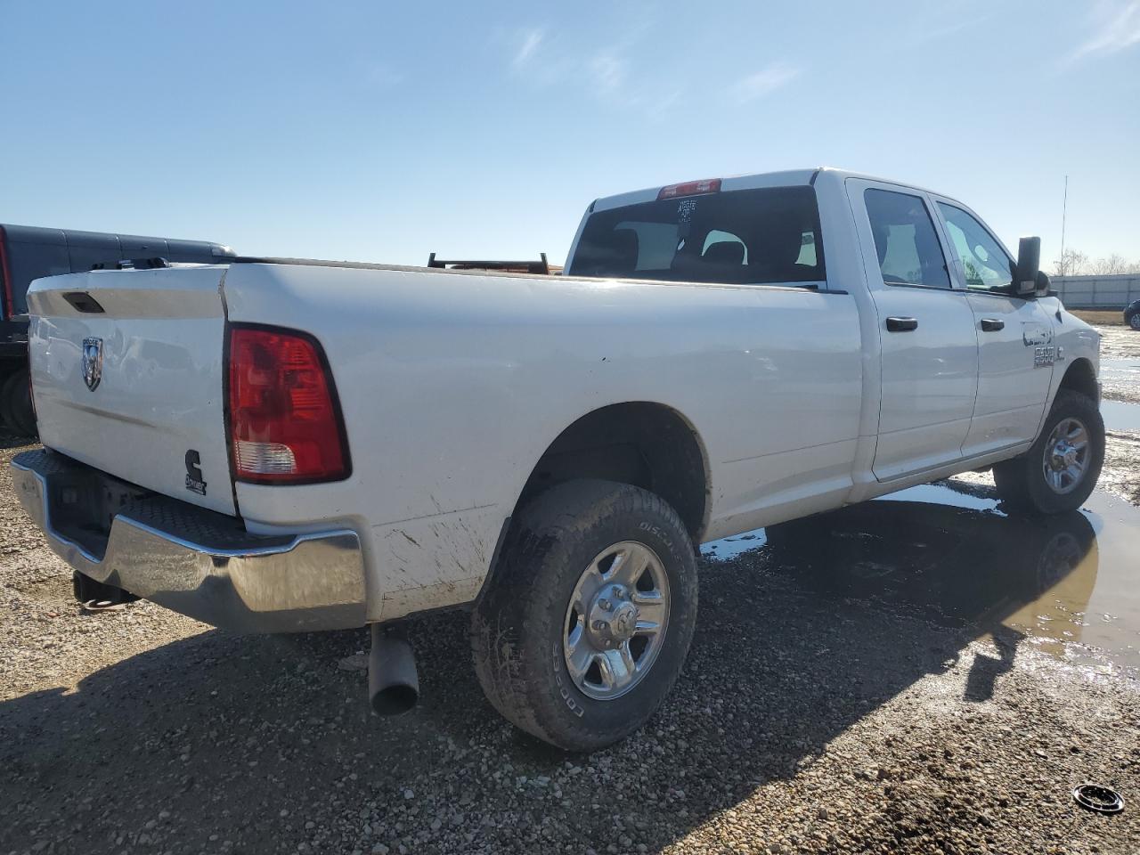 2014 RAM 2500 - Image 4