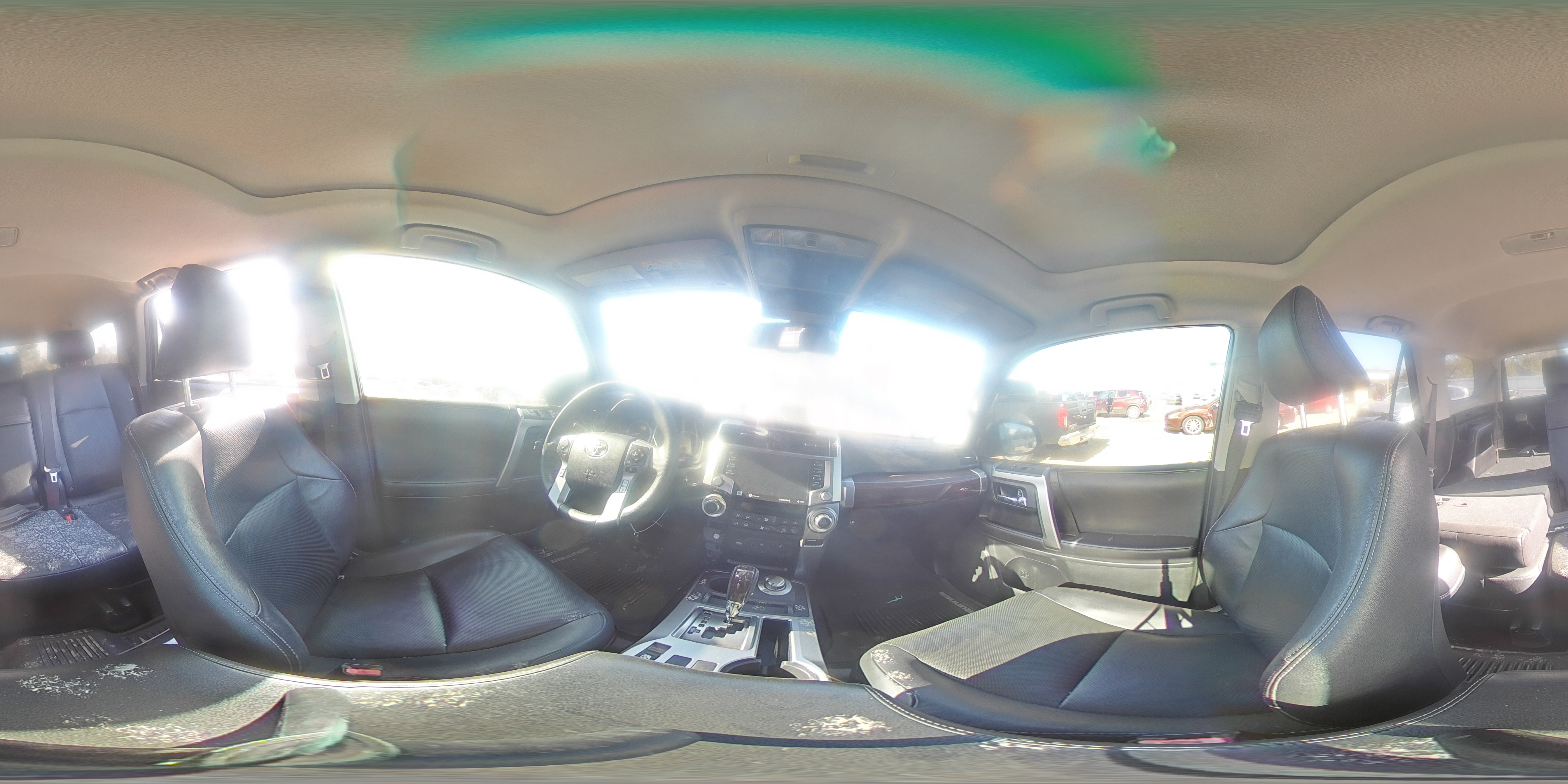 2020 Toyota 4Runner - Image 13