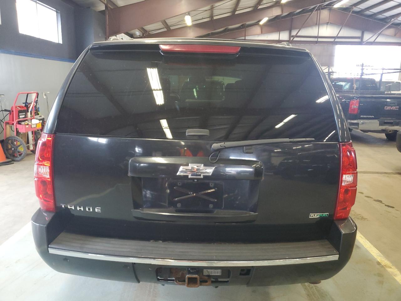 2011 Chevrolet Tahoe - Image 6