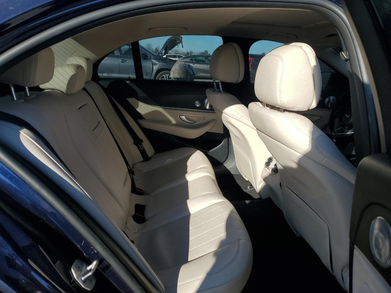 2017 Mercedes-Benz E-klasse - Image 10