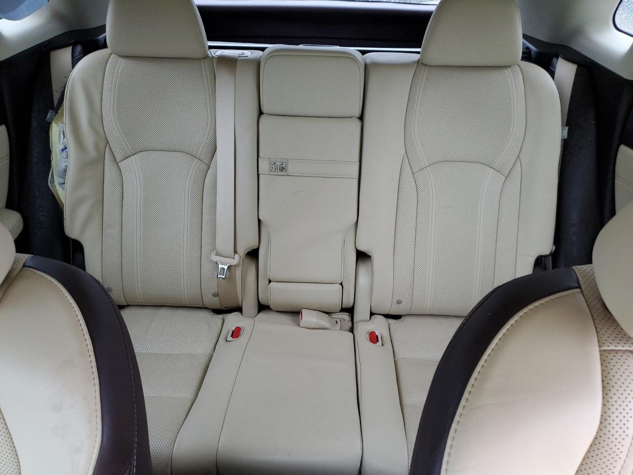 2017 Lexus RX - Image 10