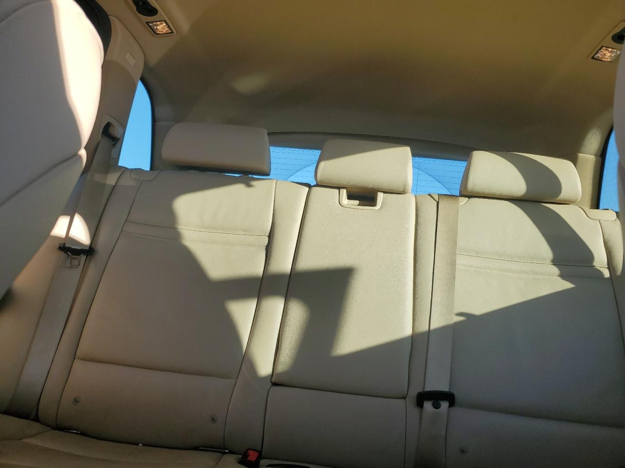 2011 BMW X5 VIN: 5UXZW0C508L659354 Lot: 42233595