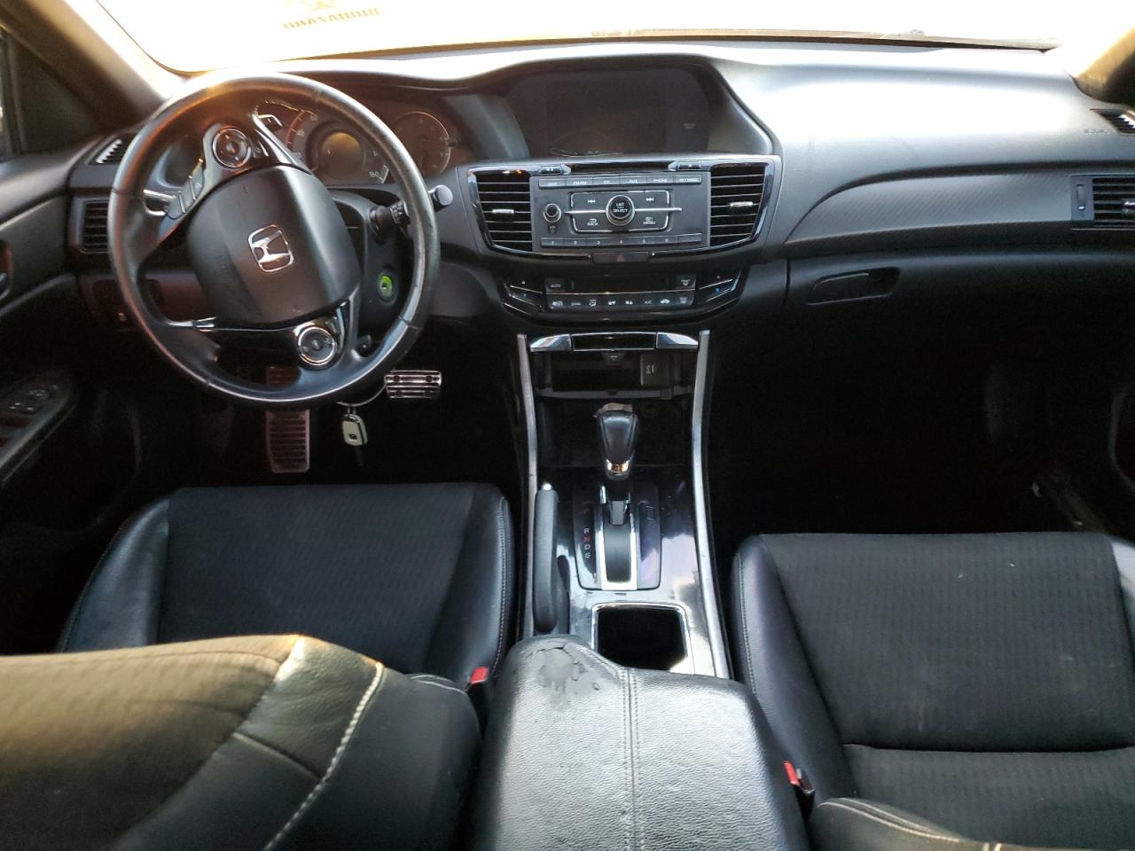 2016 Honda Accord - Image 8