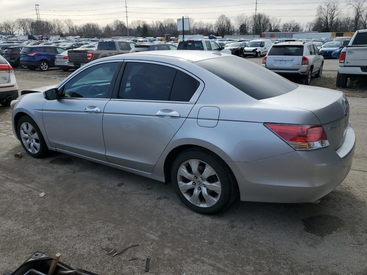 2009 Honda Accord - Image 2