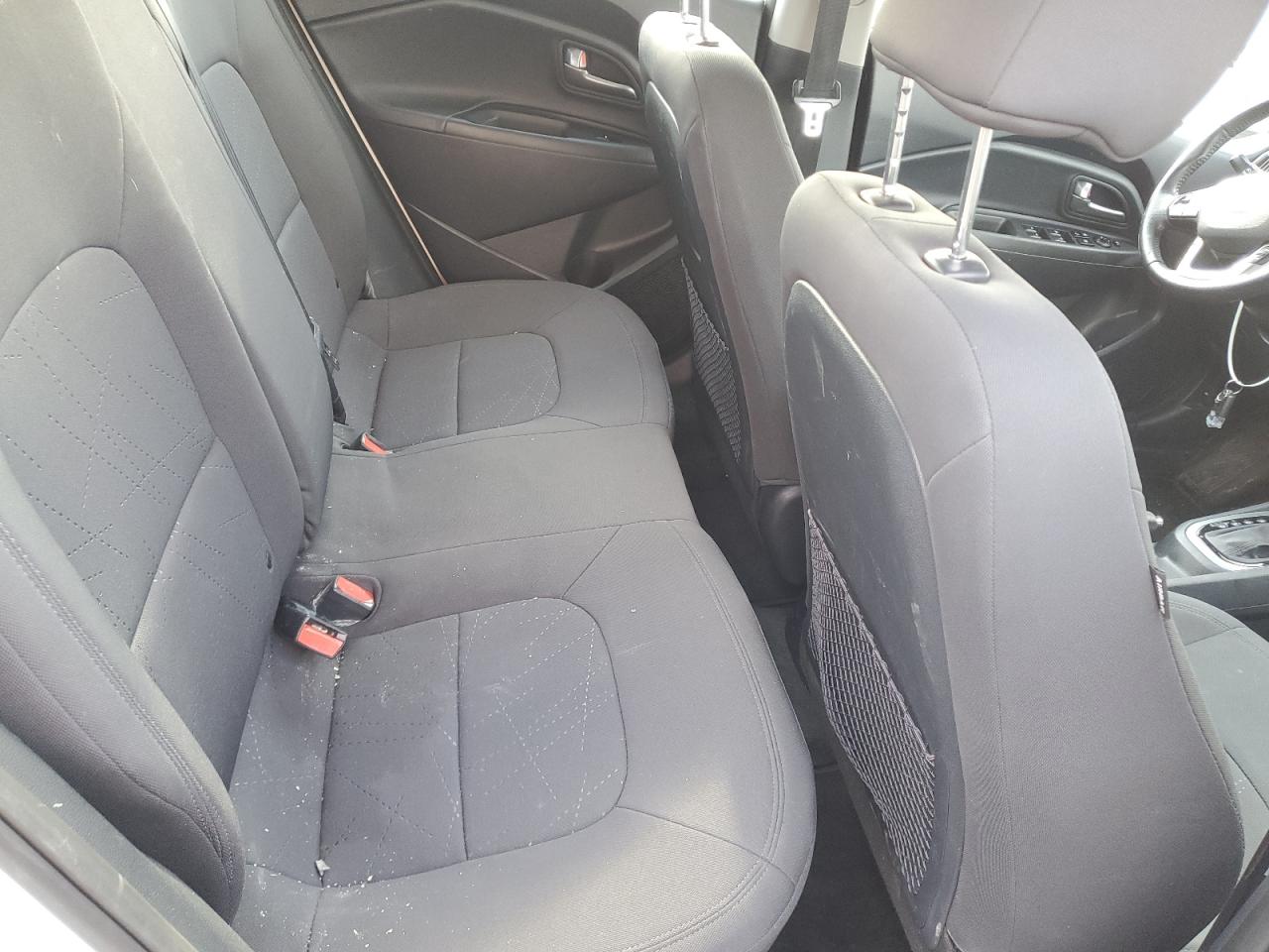 2012 Kia Rio - Image 10