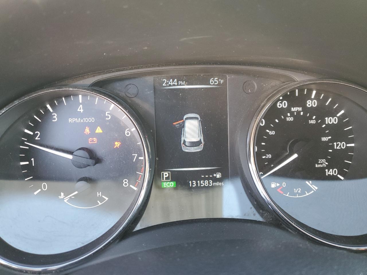 2017 Nissan Rogue - Image 9