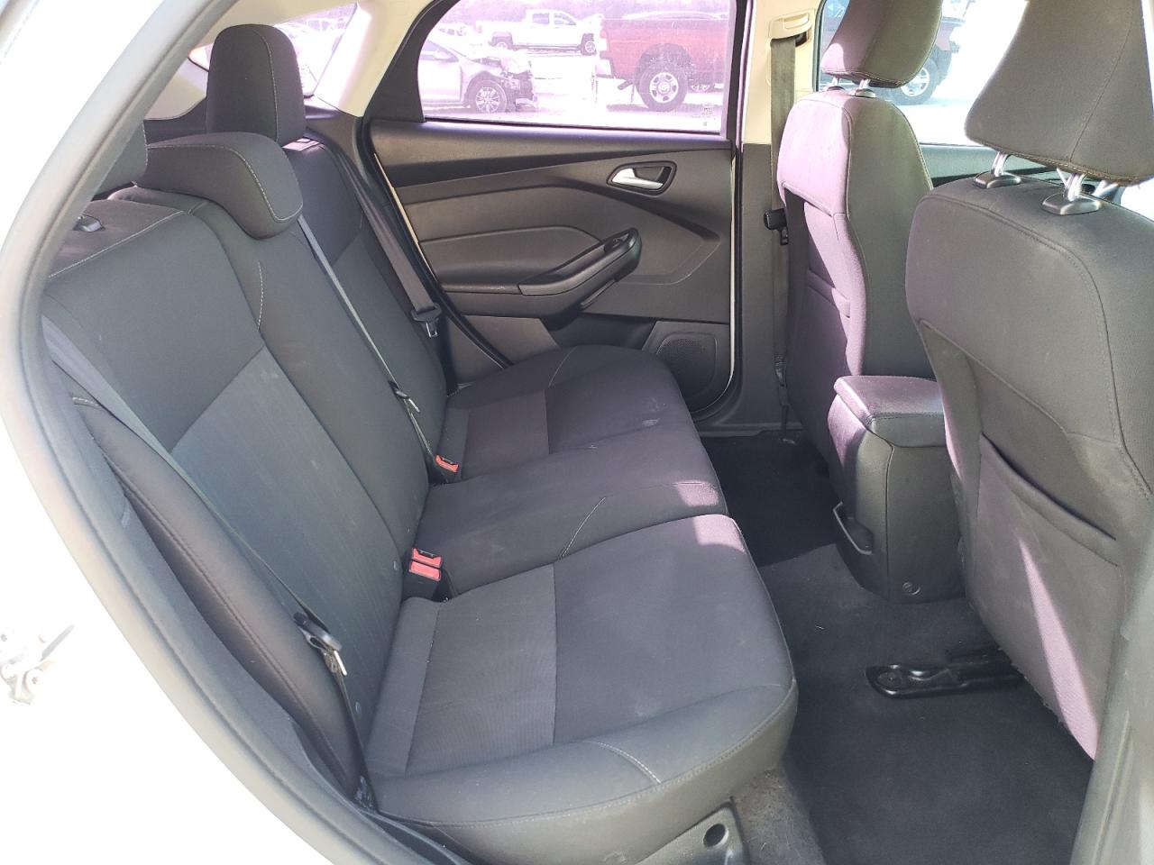 2015 Ford Focus - Image 10