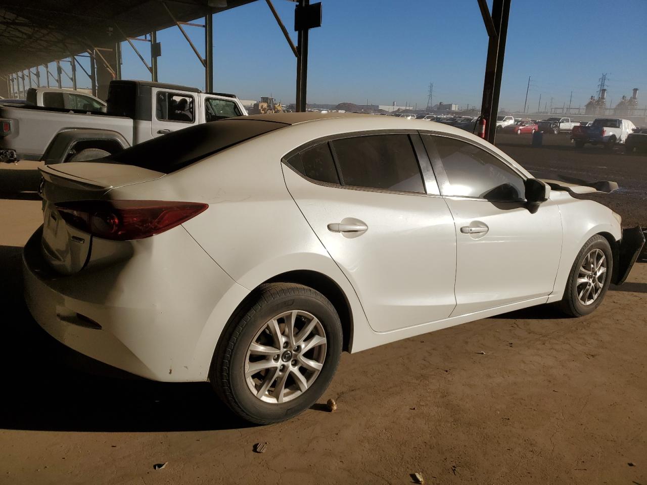 2015 Mazda 3 - Image 3