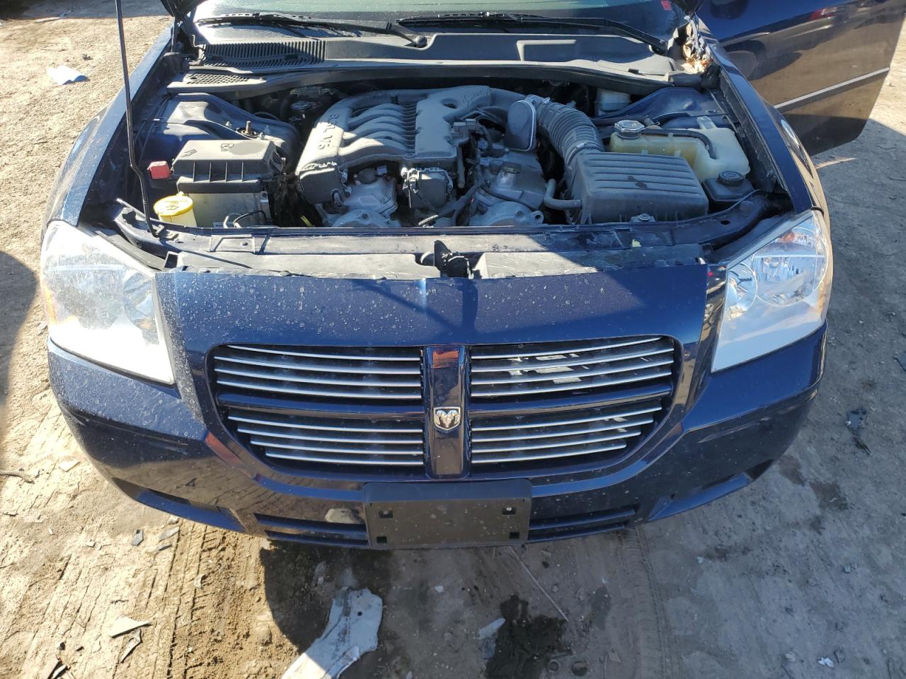 2006 Dodge Magnum Sxt VIN: 2D4FV47V36H420038 Lot: 55020195