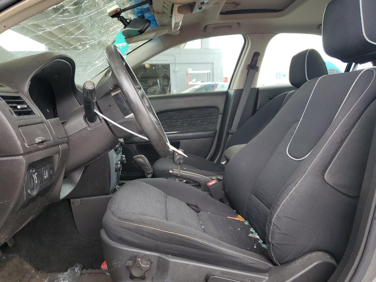 2010 Ford Fusion - Image 7