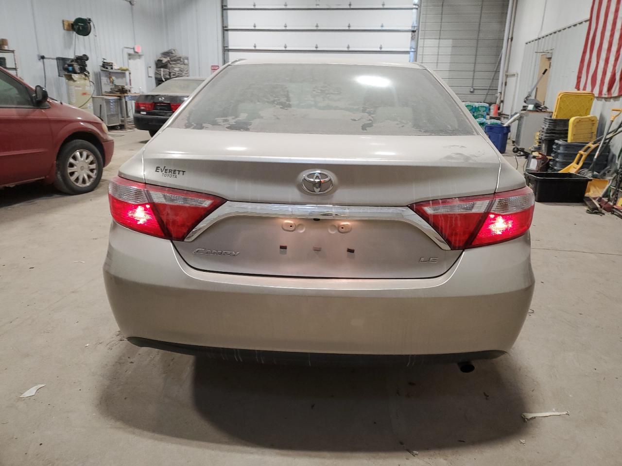 2016 Toyota Camry - Image 6