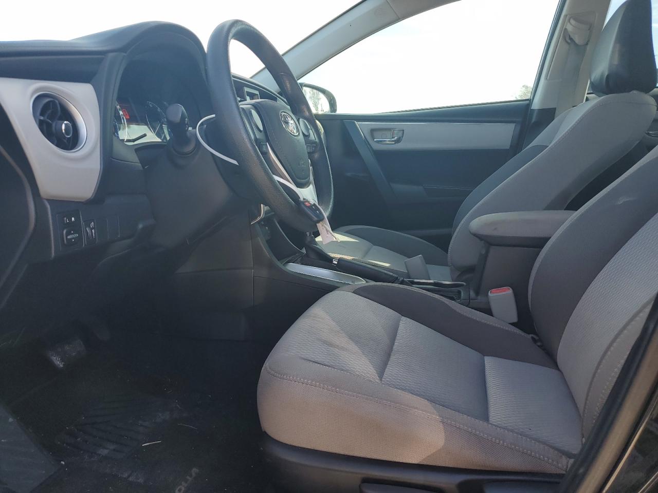 2018 Toyota Corolla - Image 7