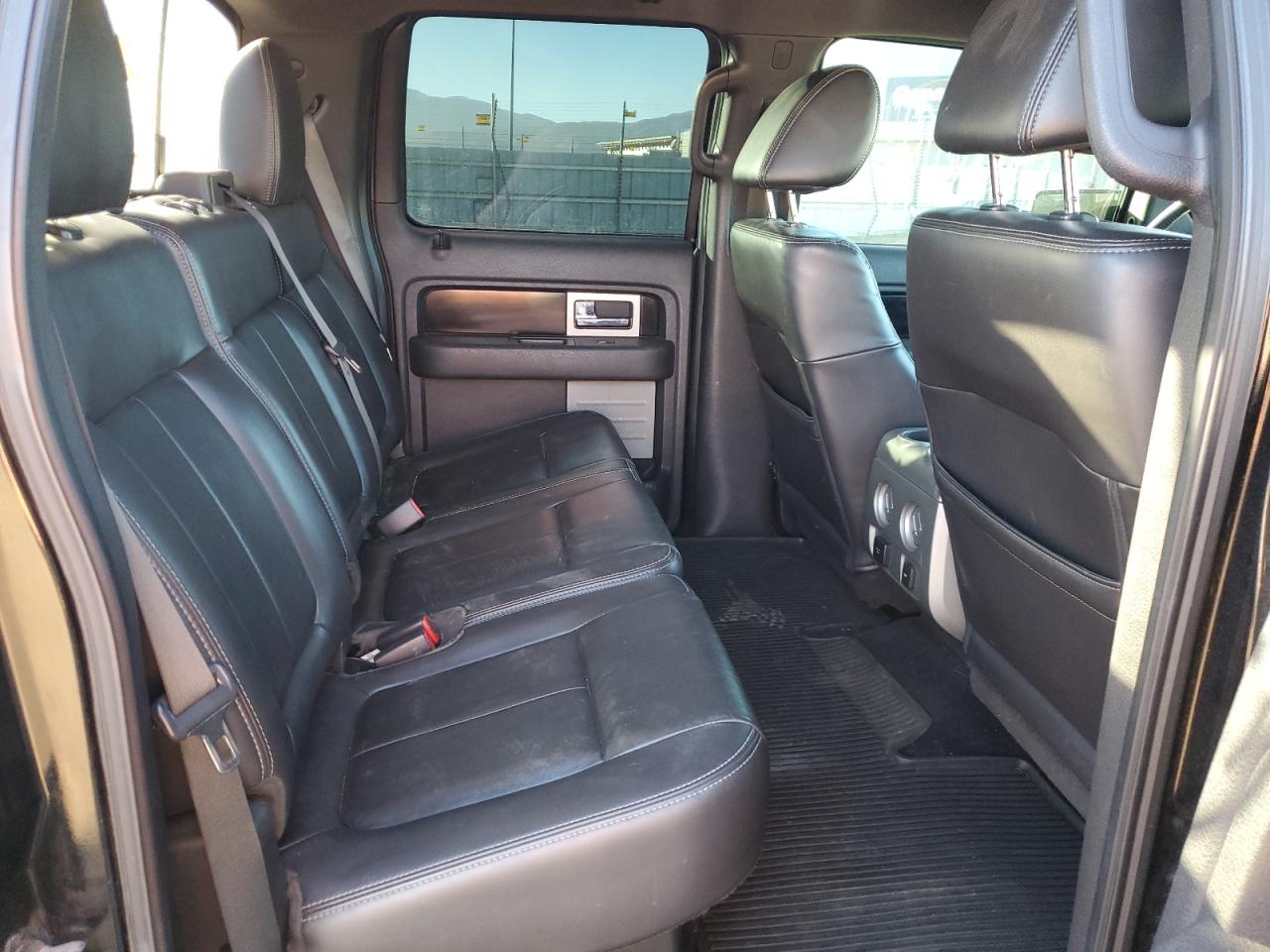2011 Ford F-150 - Image 10