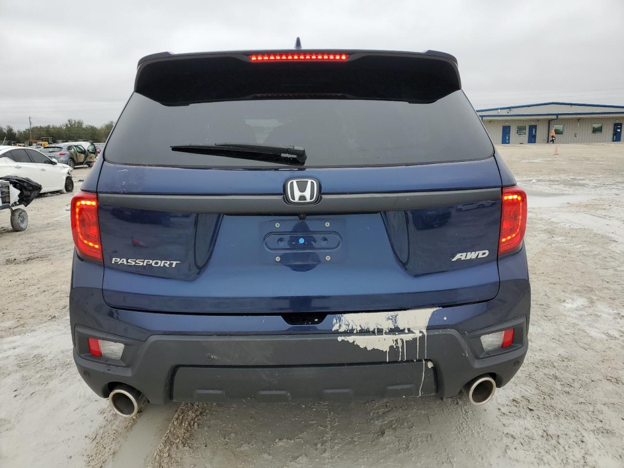 2022 Honda Passport - Image 6