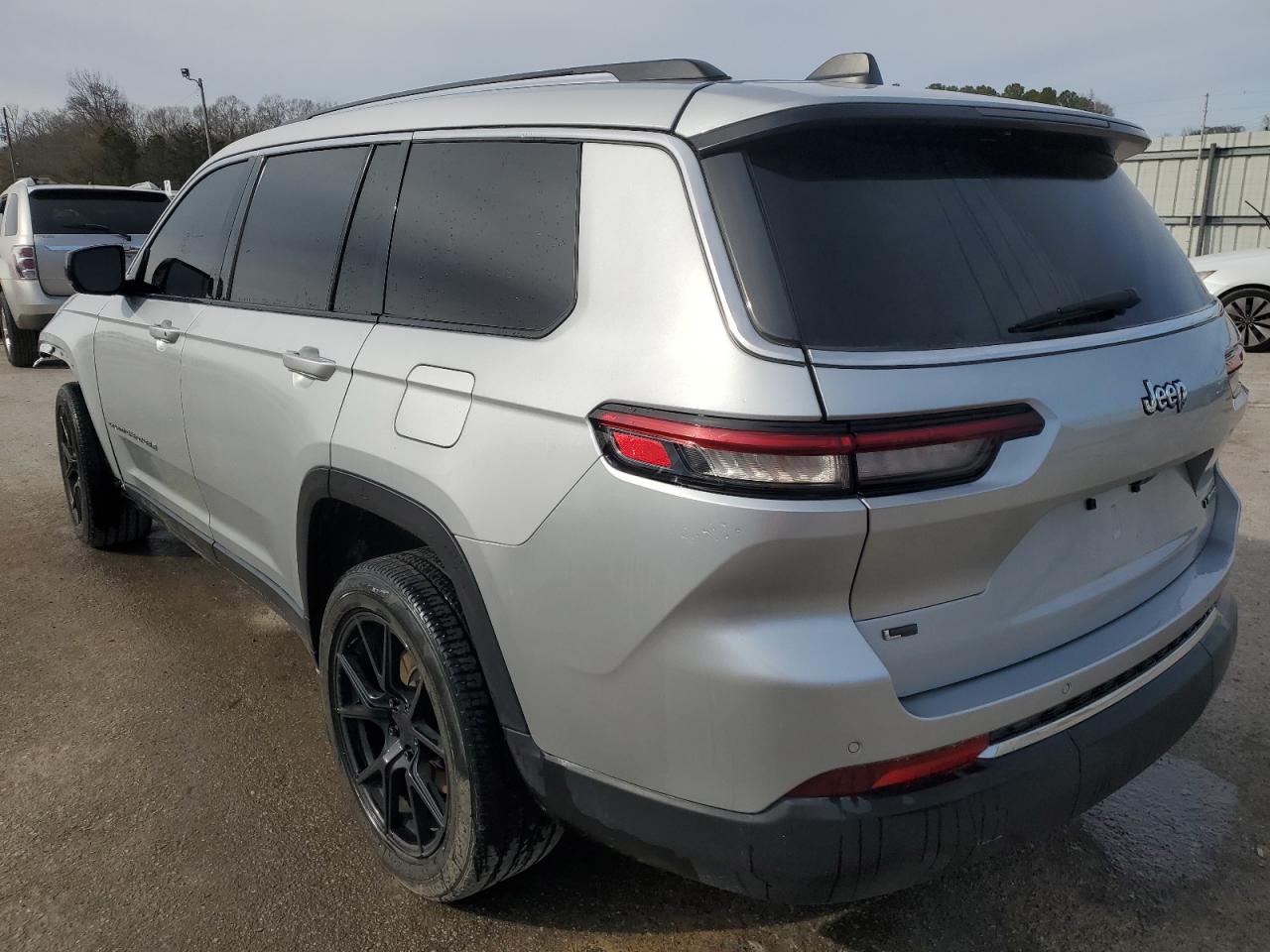 2021 Jeep Grand Cherokee - Image 2