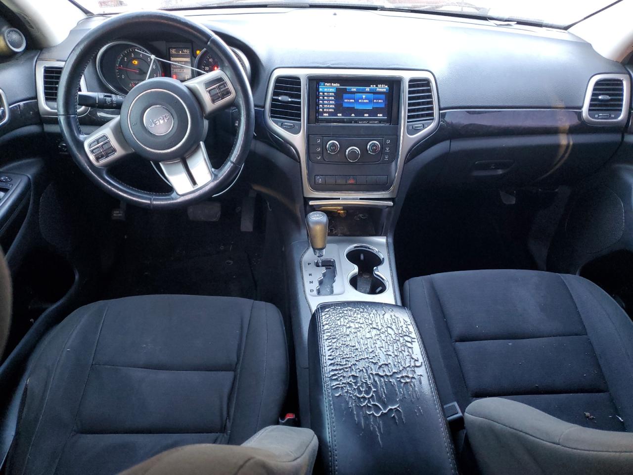 2012 Jeep Grand Cherokee - Image 8