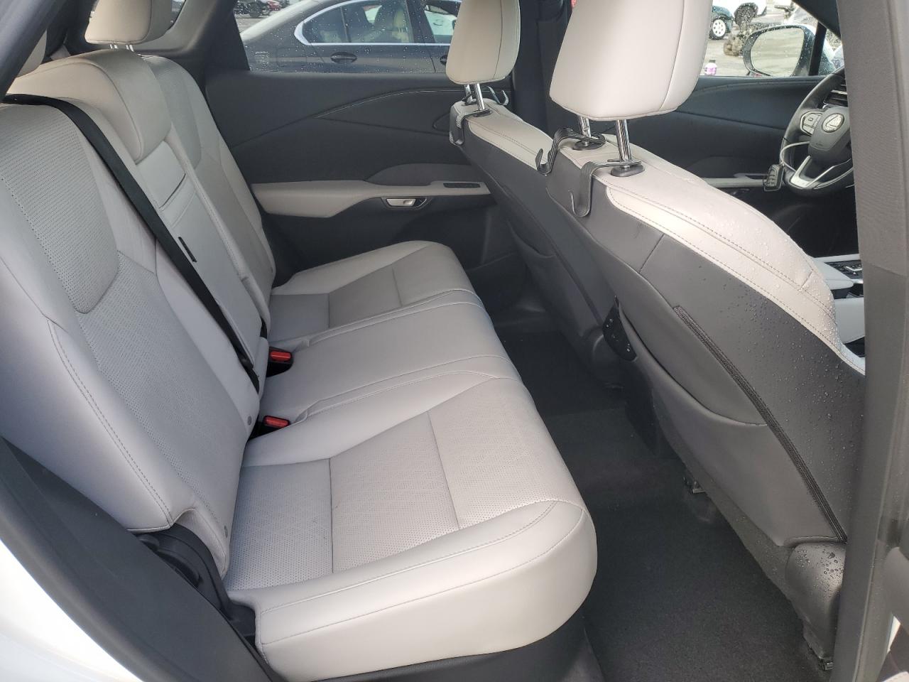 2023 Lexus RX - Image 11