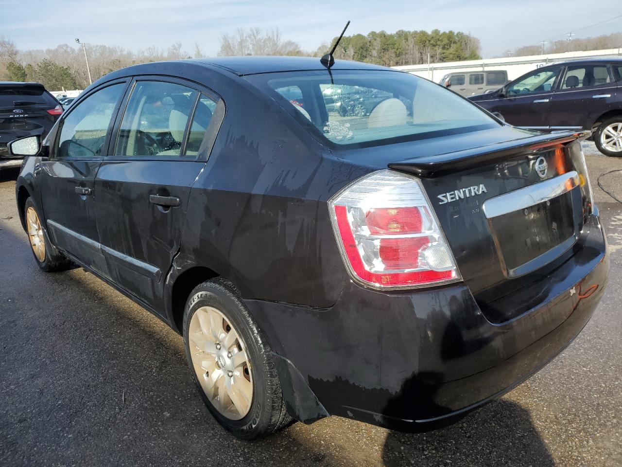 2012 Nissan Sentra - Image 2