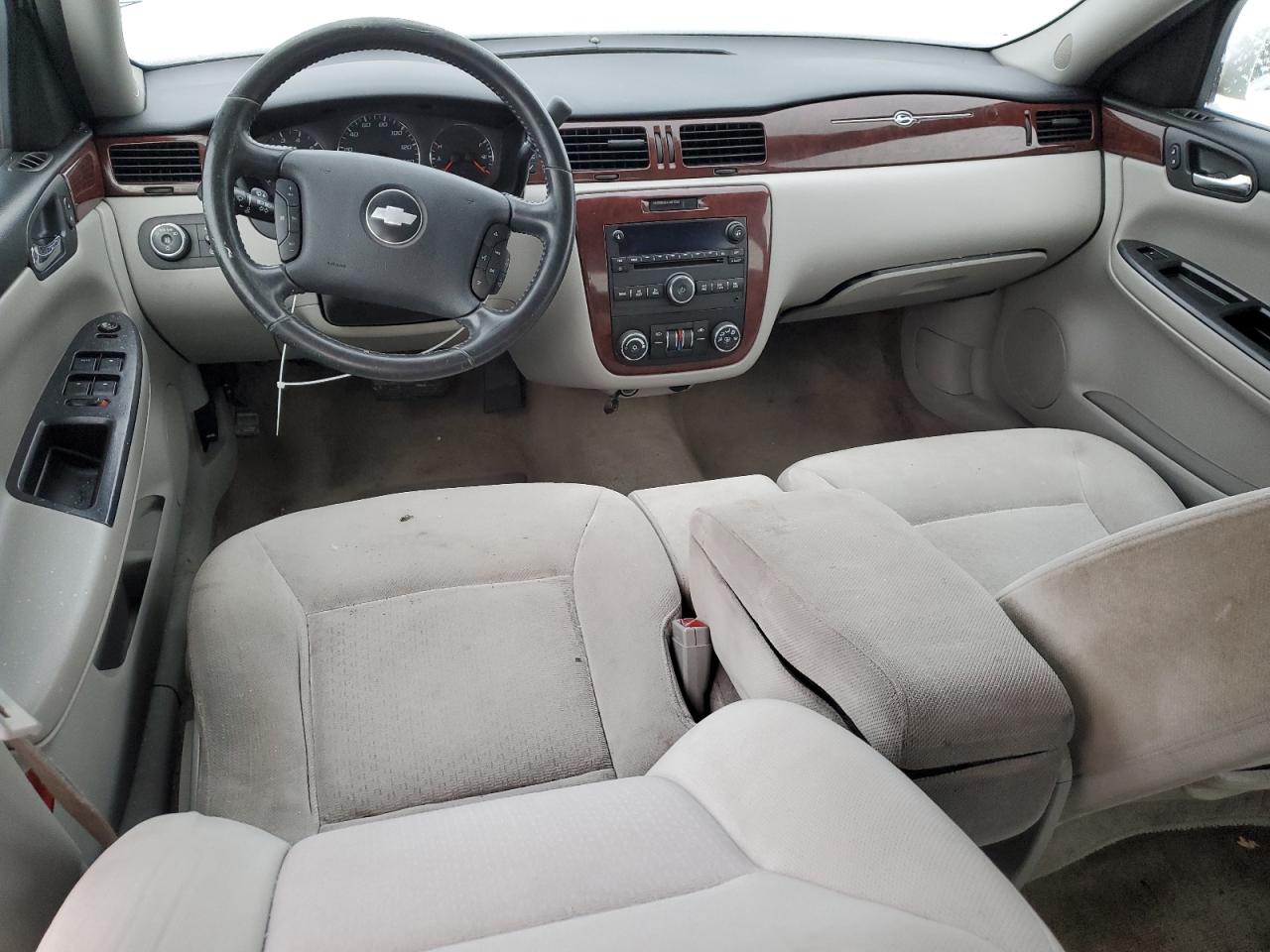 2008 Chevrolet Impala - Image 8