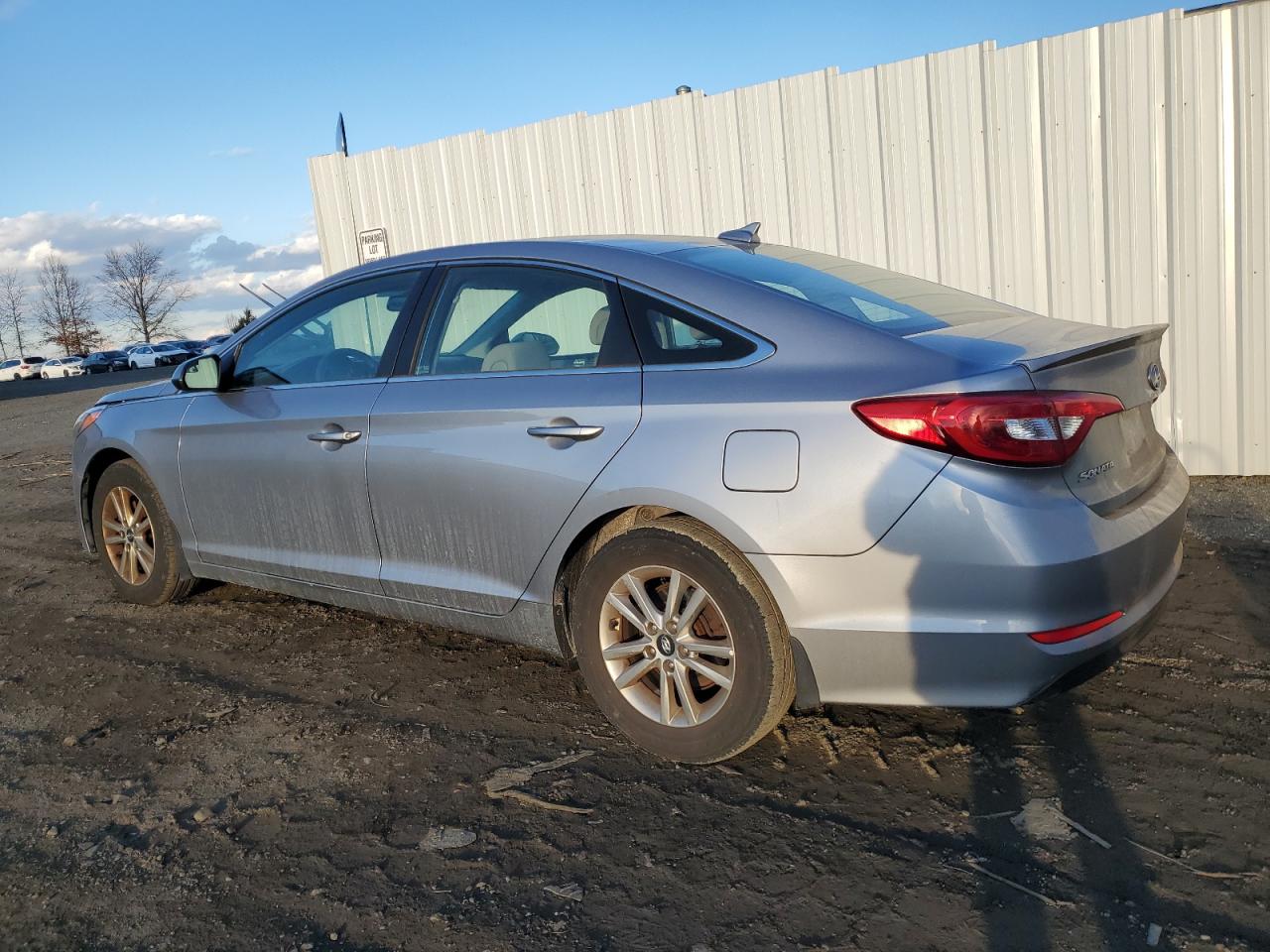 2017 Hyundai Sonata - Image 2
