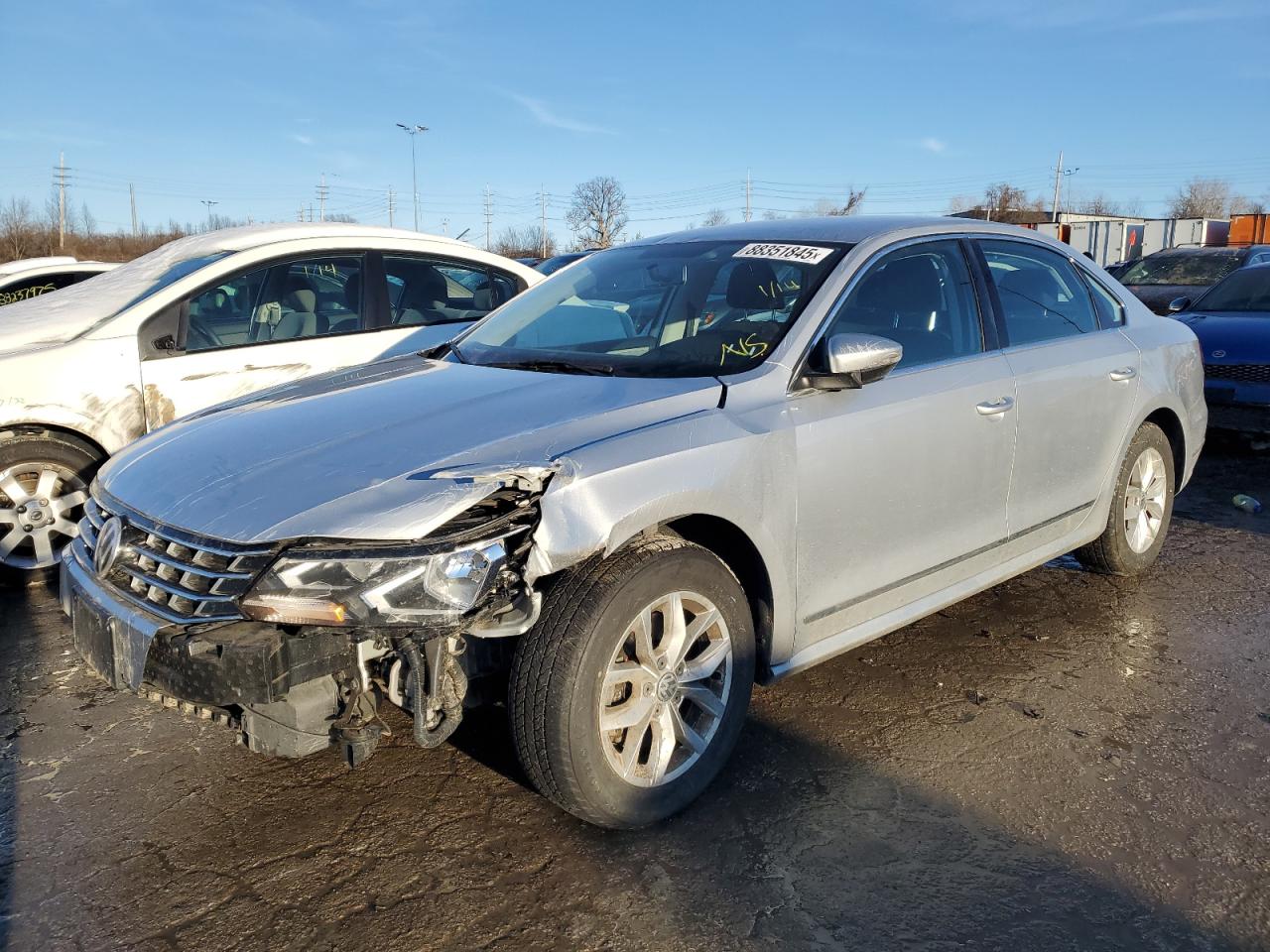 2017 Volkswagen Passat - Image 1