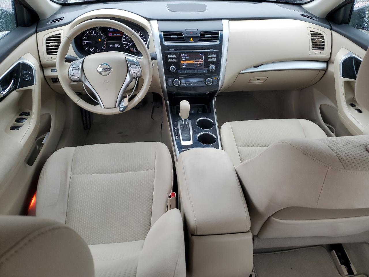 2014 Nissan Altima - Image 8