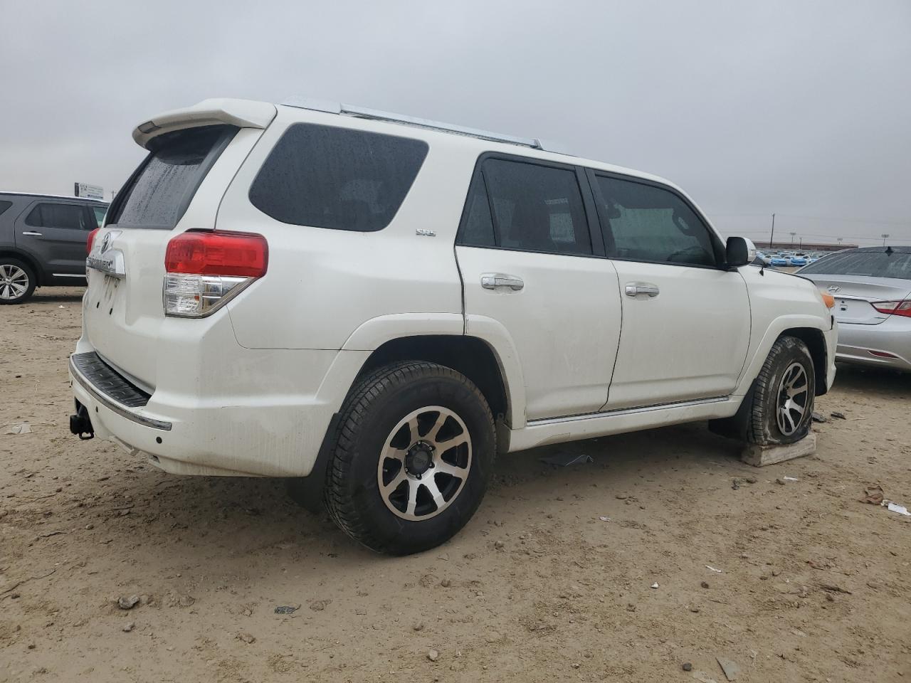 2011 Toyota 4Runner - Image 3