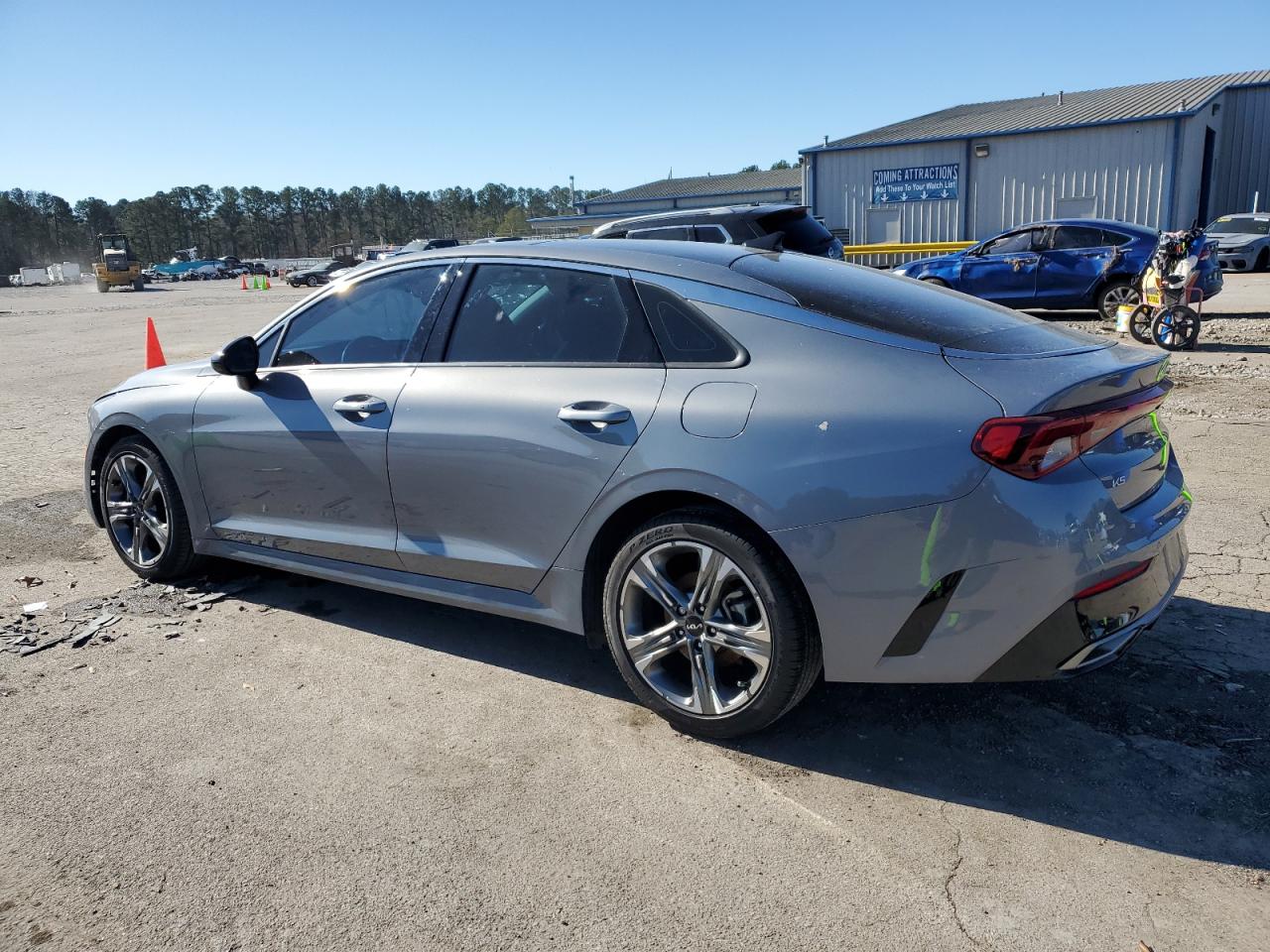 2023 Kia K5 - Image 2