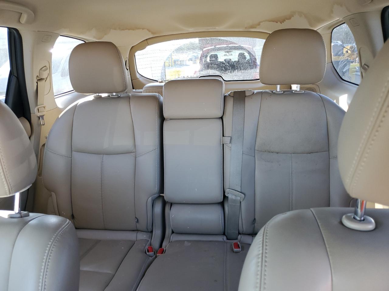 2015 Nissan Pathfinder - Image 10