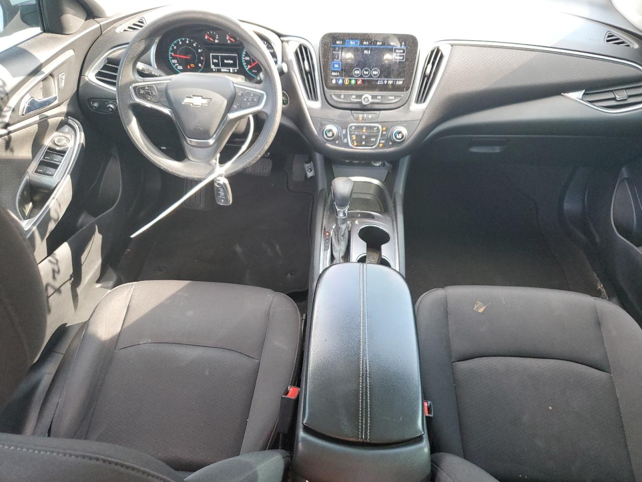 2021 Chevrolet Malibu - Image 8