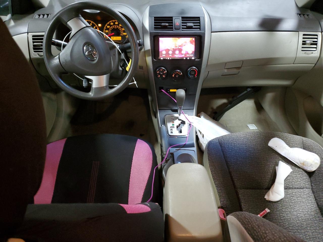 2010 Toyota Corolla - Image 8