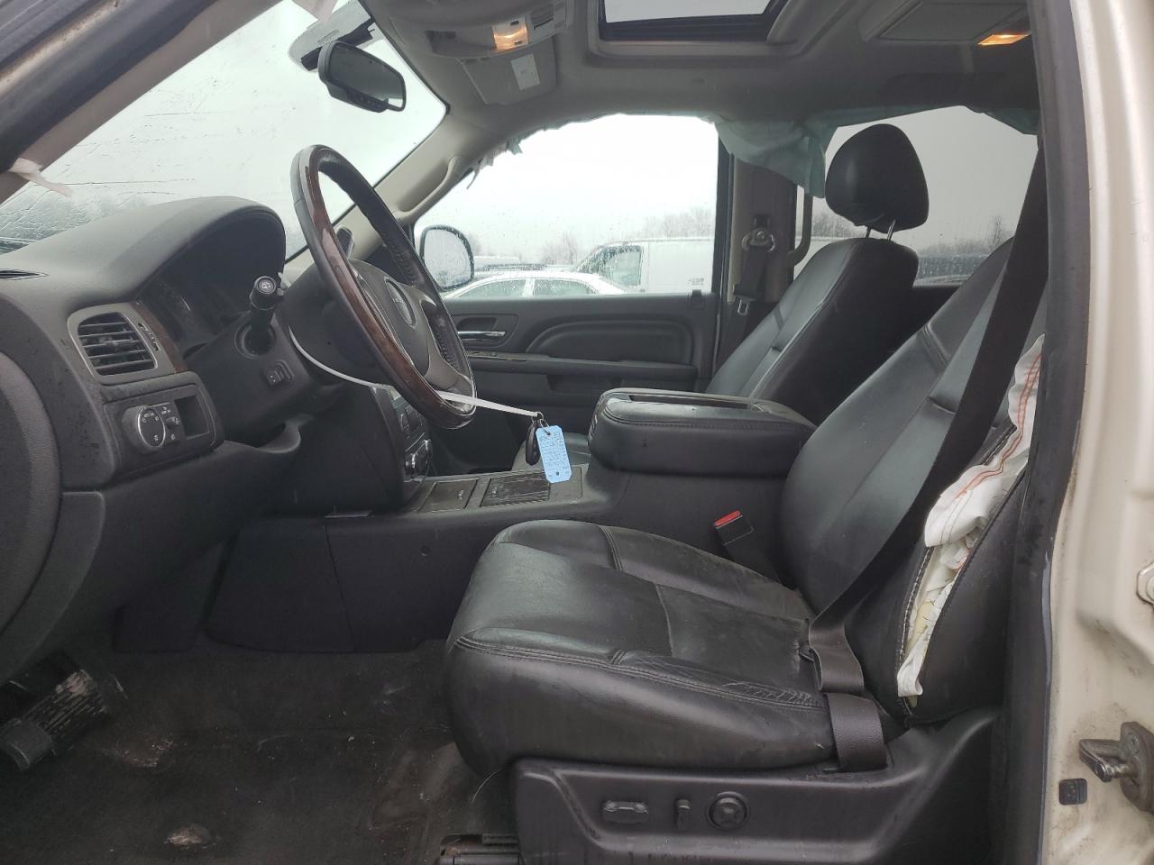2013 GMC Yukon - Image 7