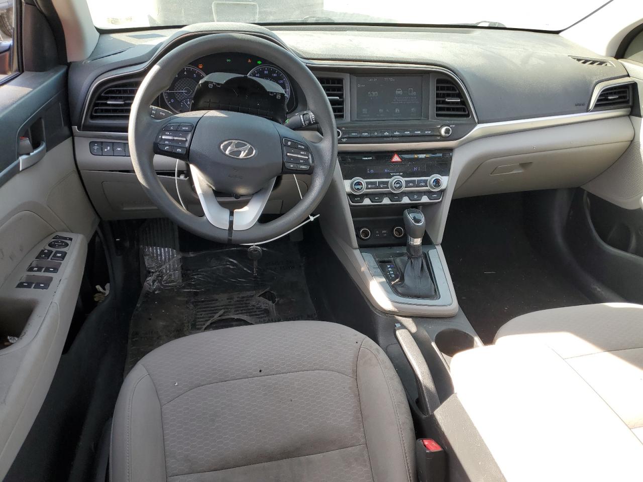 2020 Hyundai Elantra - Image 8