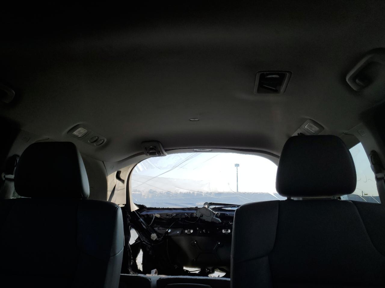 2016 Honda Odyssey - Image 10