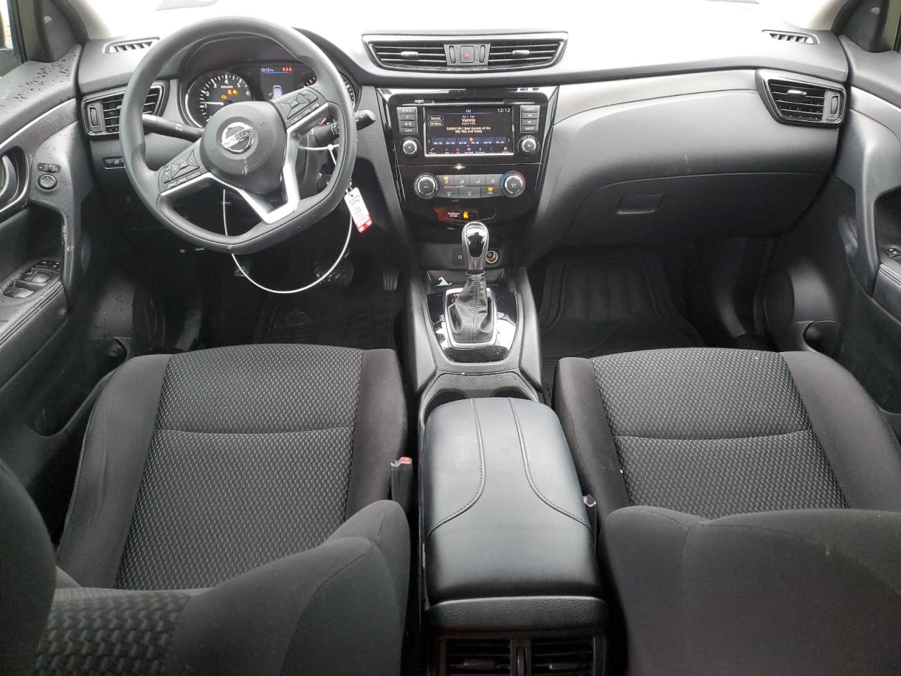 2020 Nissan Rogue - Image 8