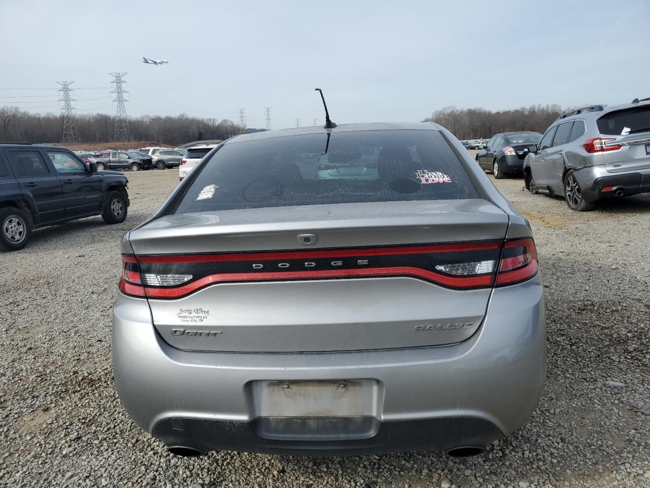 2015 Dodge Dart - Image 6