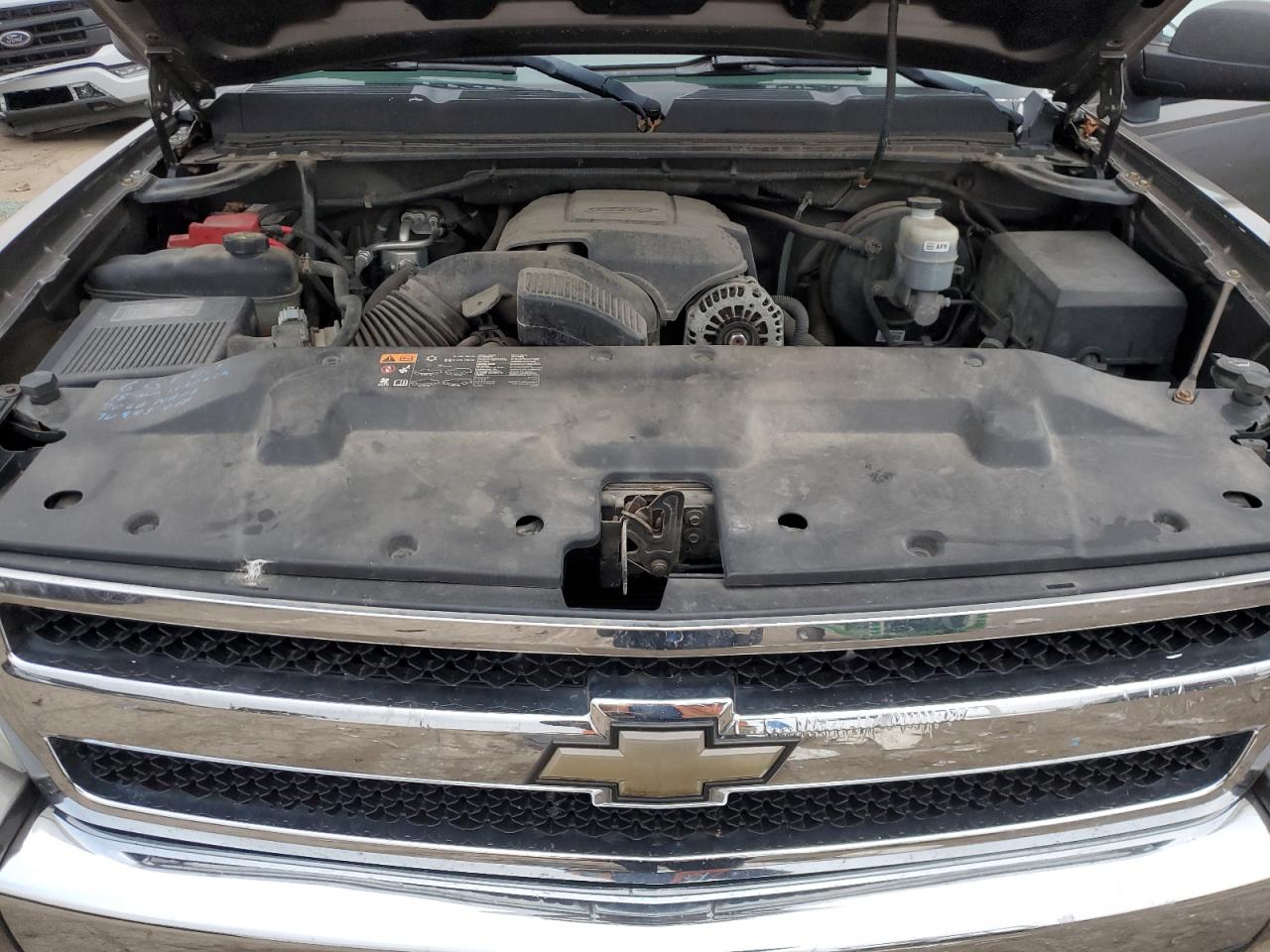 2011 Chevrolet Silverado - Image 12