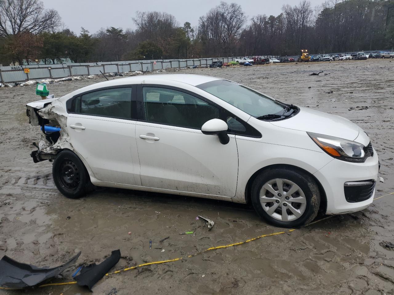 2016 Kia Rio - Image 4
