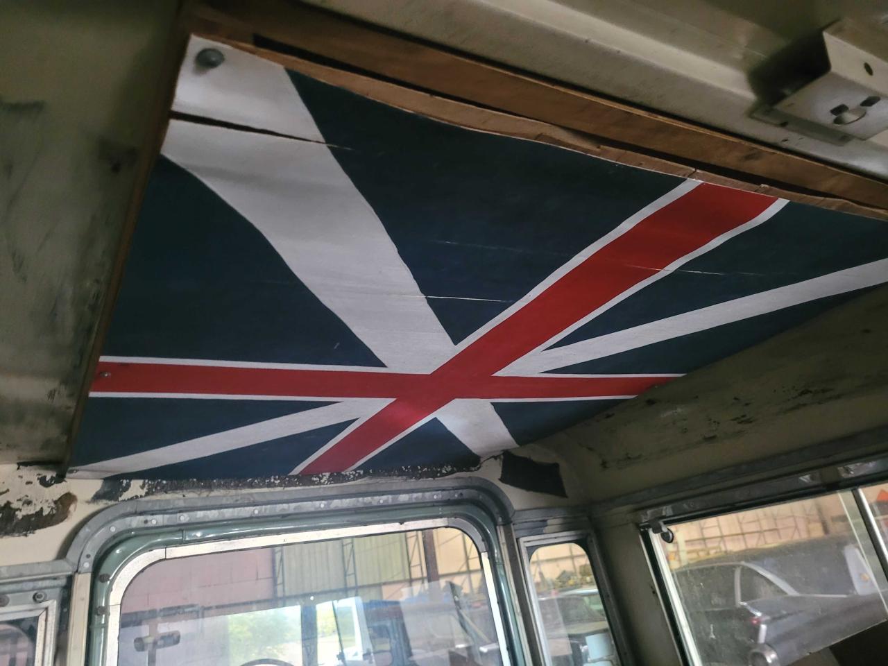 1974 Land Rover Defender VIN: 25903238B Lot: 88708425